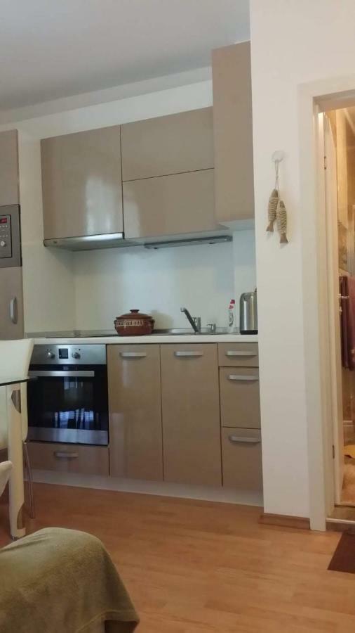 Апартаменты Aphrodite Roce Sunny Beach Ngoại thất bức ảnh